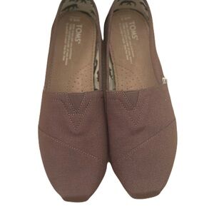 TOMS Classic Shoes size 8.5 Brand New